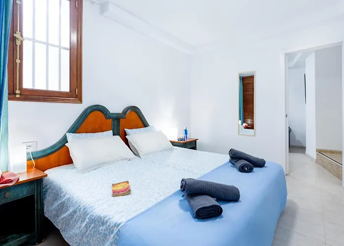 1i. Cozy Flores With Pool Costa Adeje (Tenerife)